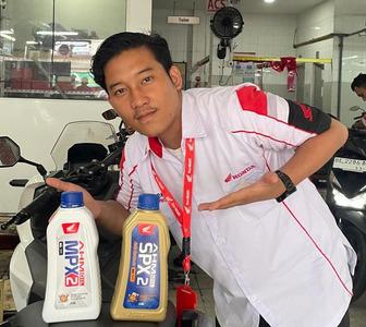 Tunas Motor Pratama Tekankan Pentingnya Penggunaan Oli Asli Honda untuk Perawatan Sepeda Motor